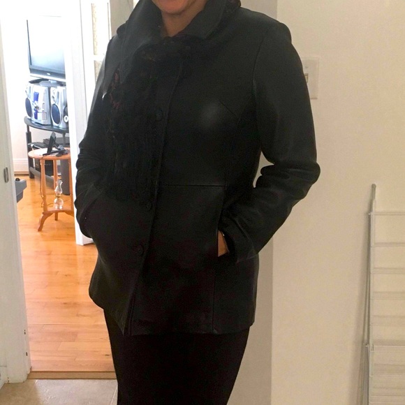 Meet your Posher, Katherine-sandy - Picture 1 of 1